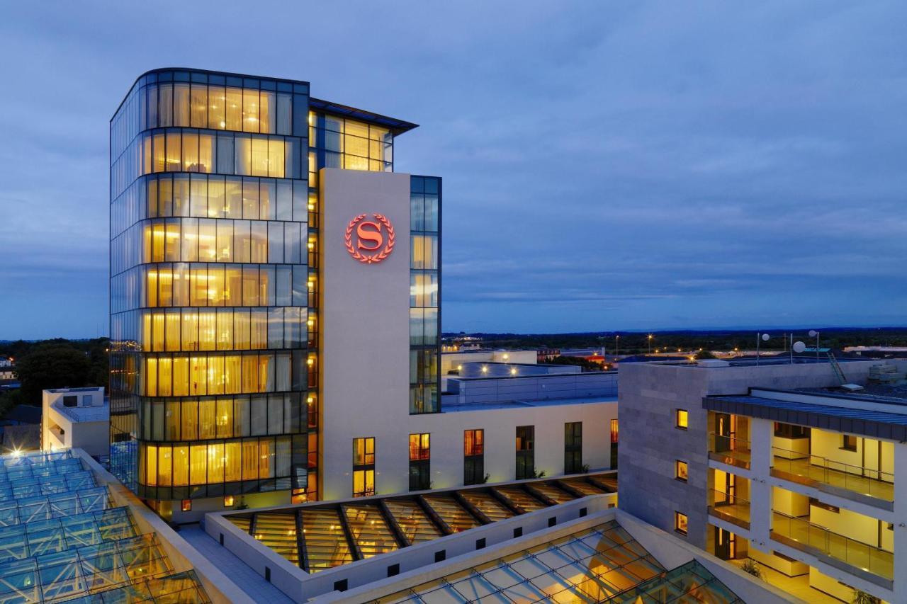 Sheraton Athlone Hotel Екстер'єр фото